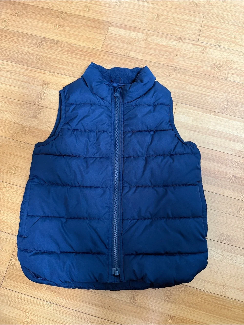 GAP Kids Navy Puffer Vest - SIZE 4